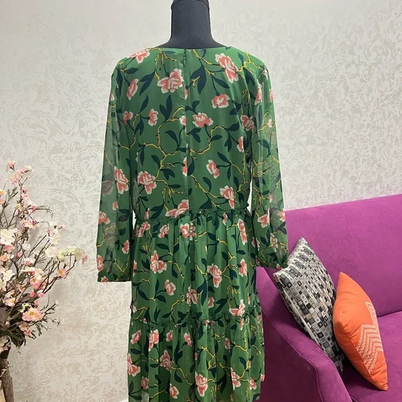 Ann Taylor Green Floral Mini Dress - Picture 4 of 8
